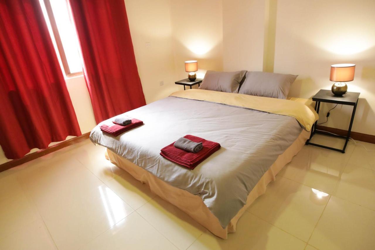 La Casa Baatsona Apts Sakumono エクステリア 写真