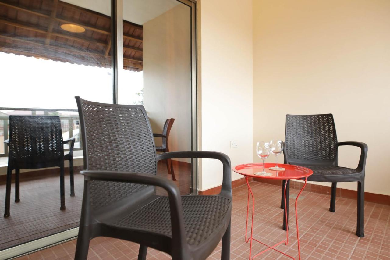 La Casa Baatsona Apts Sakumono エクステリア 写真