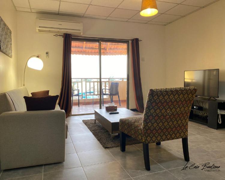 La Casa Baatsona Apts Sakumono エクステリア 写真