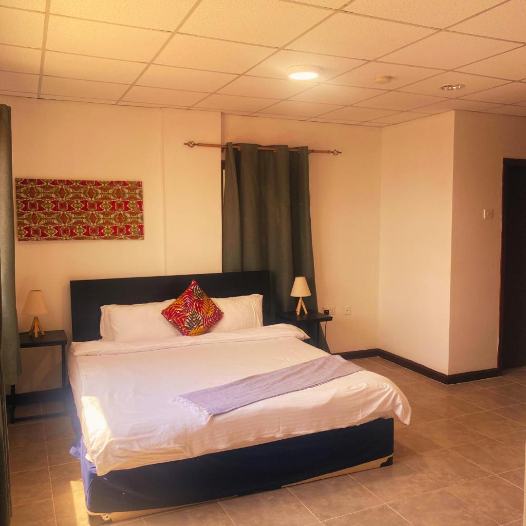 La Casa Baatsona Apts Sakumono エクステリア 写真