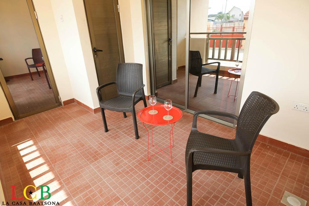 La Casa Baatsona Apts Sakumono エクステリア 写真